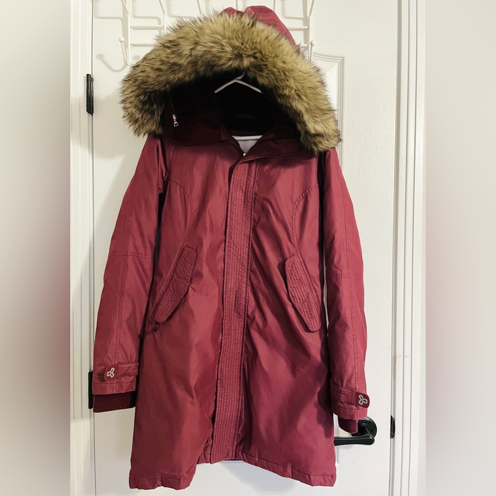 TNA Avoriaz Parka size S